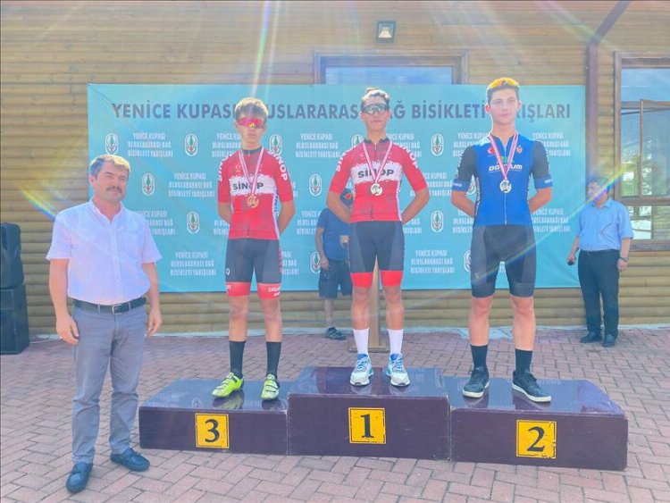 'Dağ Bisikleti'nde İnegöllü sporculardan büyük başarı 1