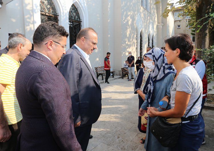 Bursa'da sel sularına kapılan talihsiz adam toprağa verildi 1