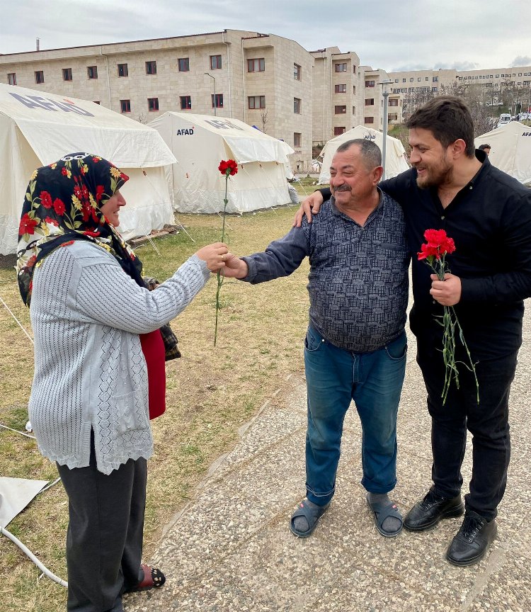 Başkan Satıcı’dan depremzede kadınlara 8 Mart sürprizi 2