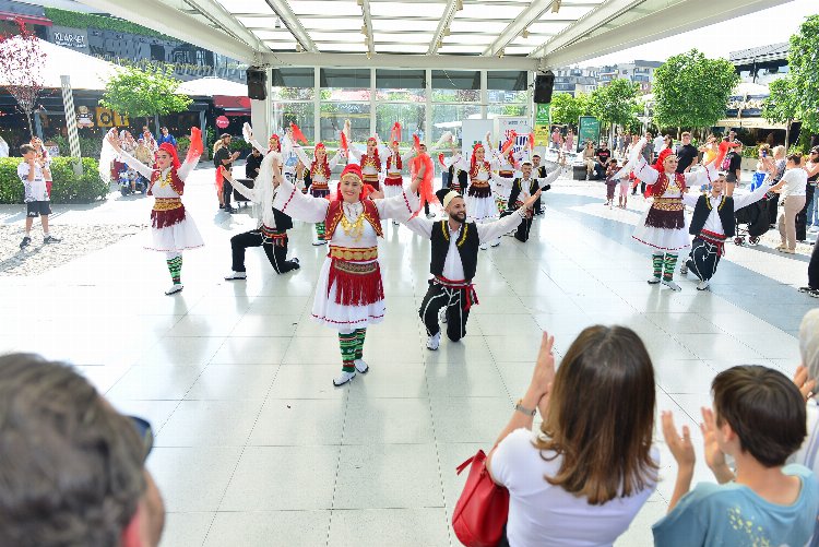 'Altın Karagöz' Bursa sokaklarında 1