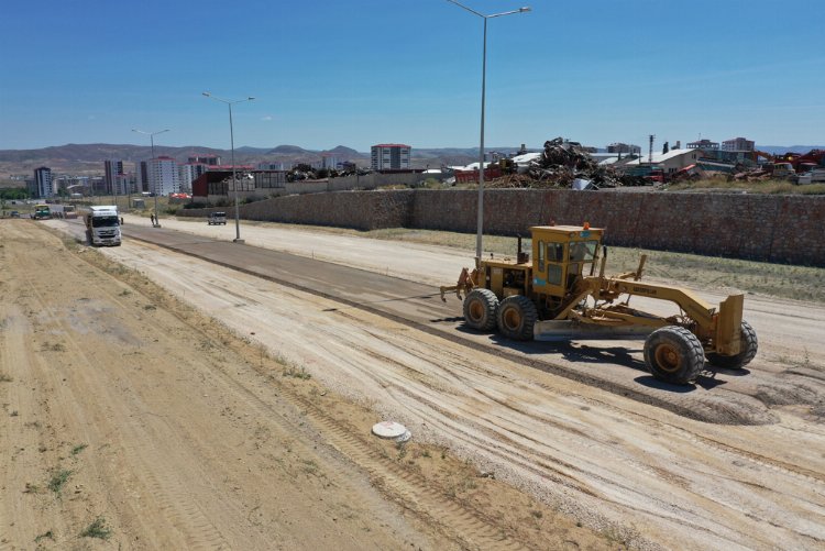 Sivas'ta Çayboyu bağlantı yolu sona yaklaşıyor 1