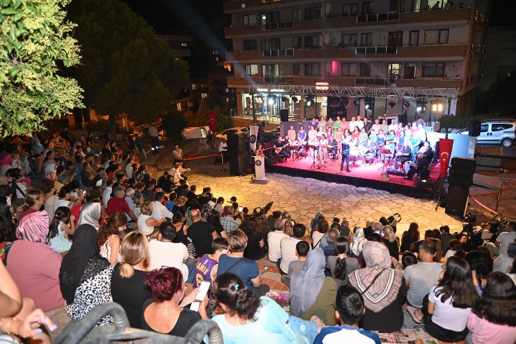 Karabağlarda yaz konserleri sürüyor 1