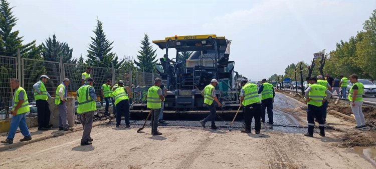 Kocaeli'de Ömer Türkçakal Bulvarı trafiğe açıldı 1