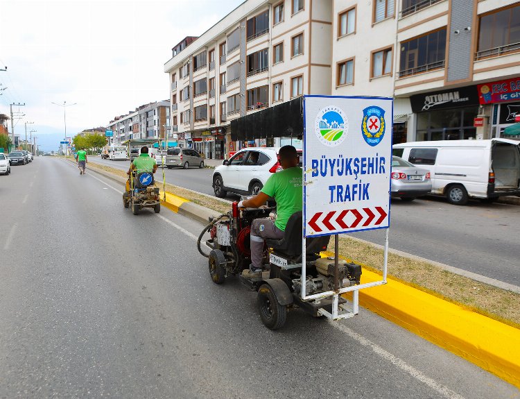 Sakarya Hendek’te 'güvenli ulaşım' 1