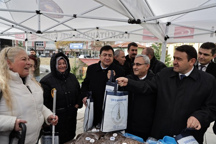 Kütahya'da sokak hayvanları yalnız bırakılmıyor 1