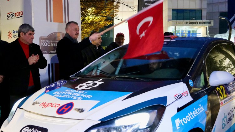 Kocaeli’de ralli fırtınası esti 1