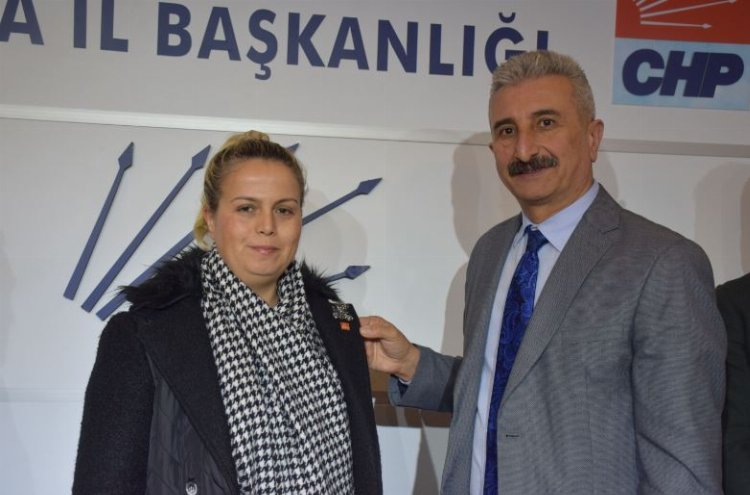 Bursa'da 100 yönetici DSP'den istifa ederek CHP'ye üye oldu 1