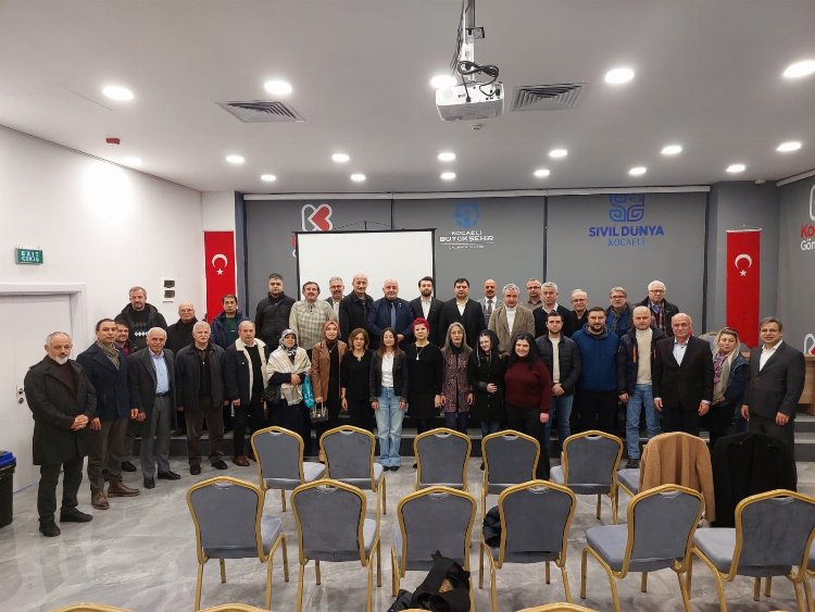 Kocaeli'de aydınlar karbon ayak izini konuştular 1