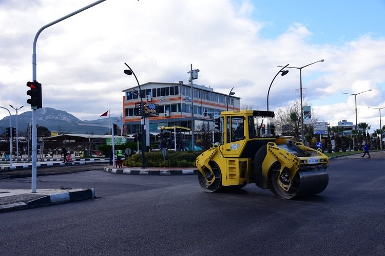 Manisa'da güvenli yollar için yoğun çalışma 1