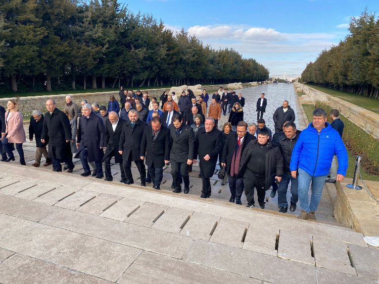 Osmaniye’nin kurtuluşunun 102. yılında Anıtkabir ziyareti 1