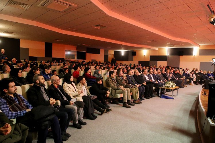 Sakarya Akademi’de ‘ruha’ işleyen veda 1