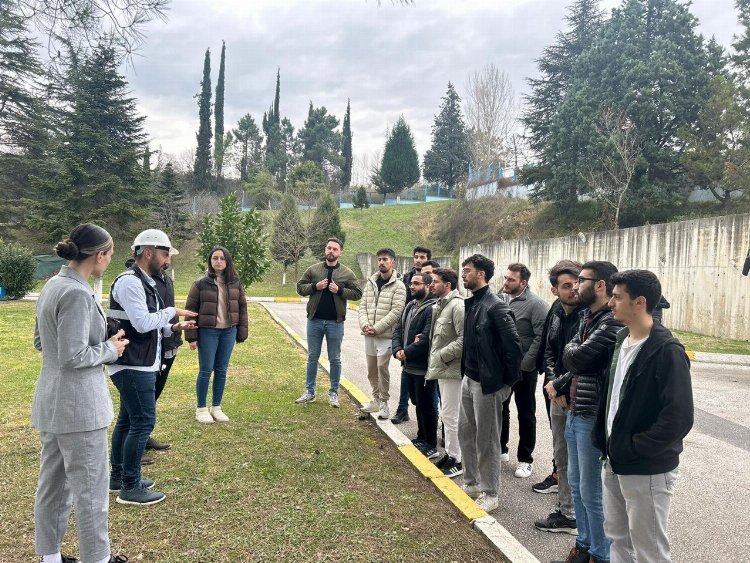 Sakarya'nın tesisleri üniversitelilere ders konusu oldu 1