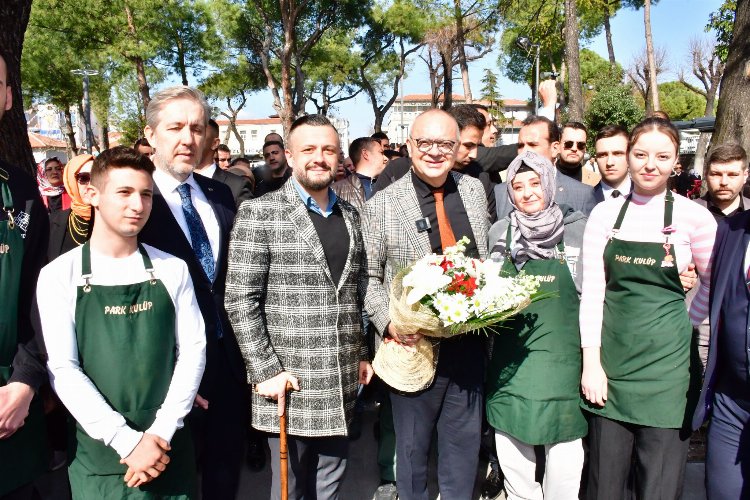 Akhisarlılar’dan Başkan Ergün’e park teşekkürü 1
