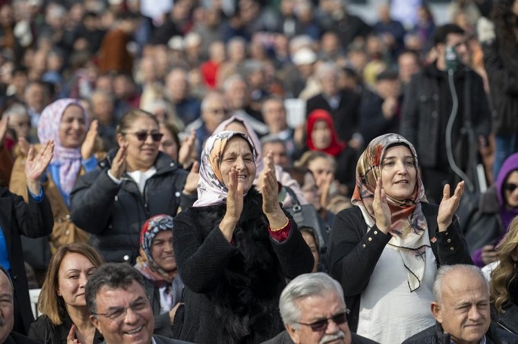 Anahtarları Başkan Seçer teslim etti 2