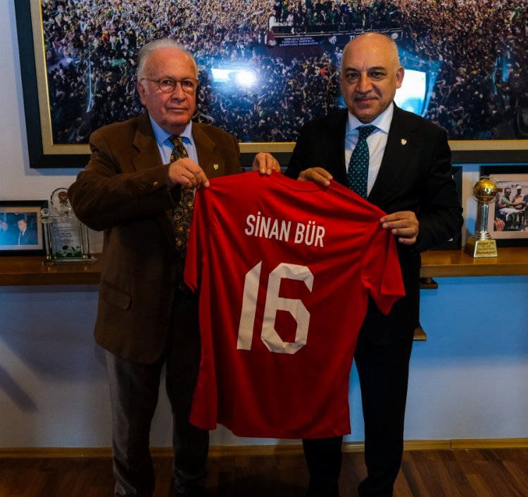 Mehmet Büyükekşi ve İbrahim Burkay'dan Bursaspor'a ziyaret 1