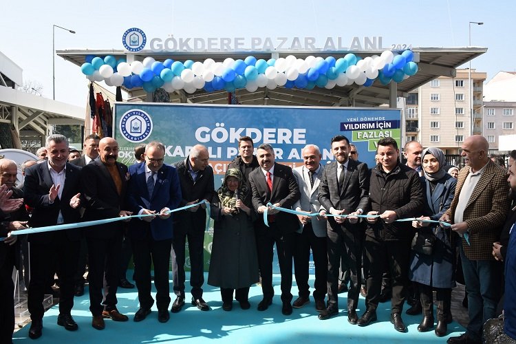 Bursa'da Gökdere Pazar Yeri hizmete açıldı 1