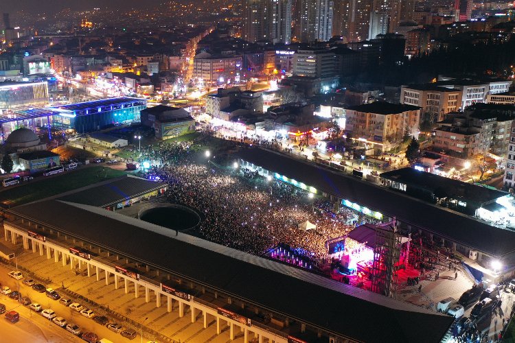 Osmangazi Meydanı'nda Semicenk rüzgarı 1