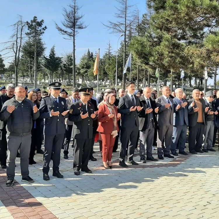 Pazaryeri’nde Çanakkale Şehitleri anıldı 3